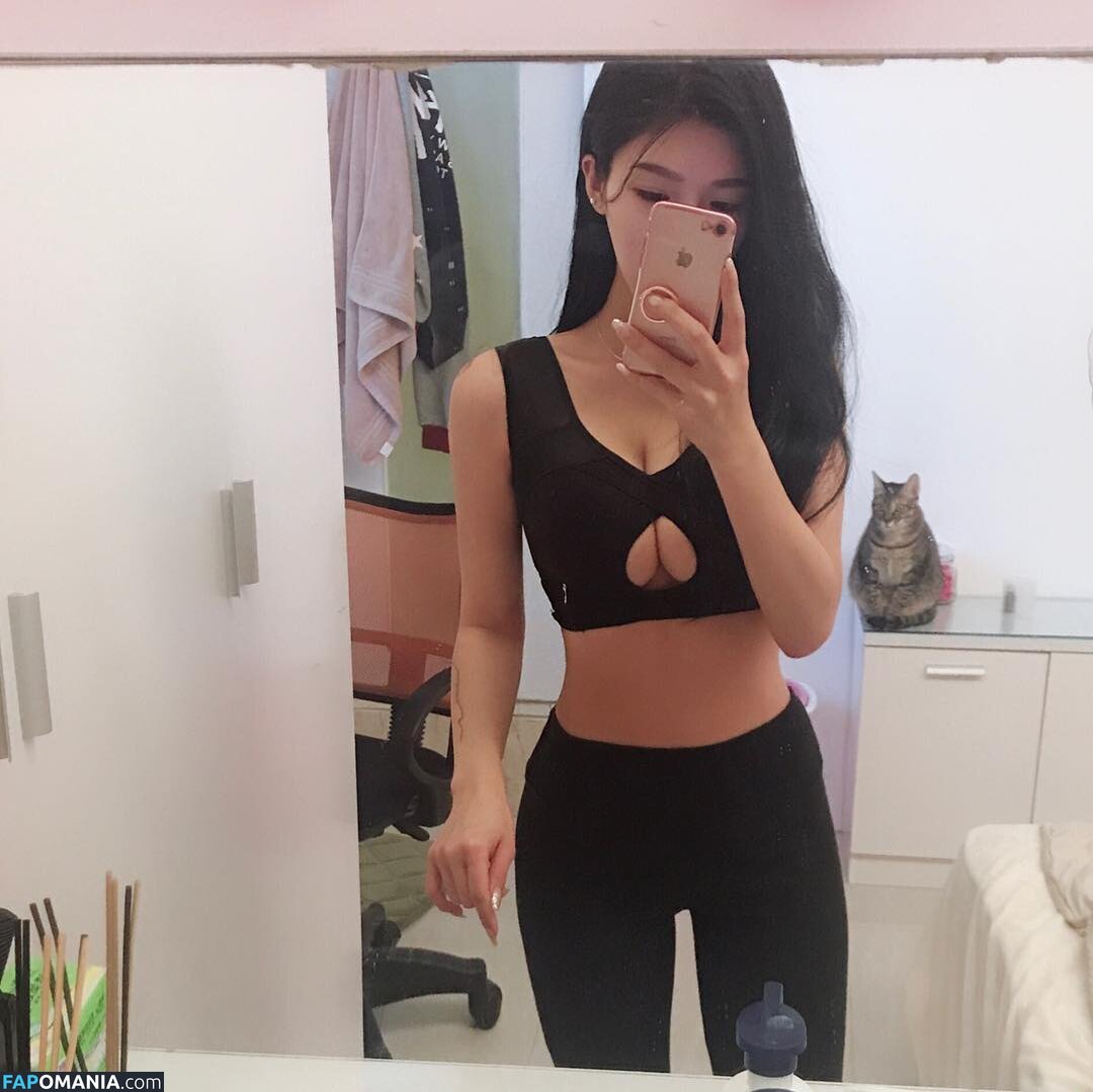 https: / zeng.zzzz Çıplak OnlyFans  Sızdırılmış Fotoğraf #11