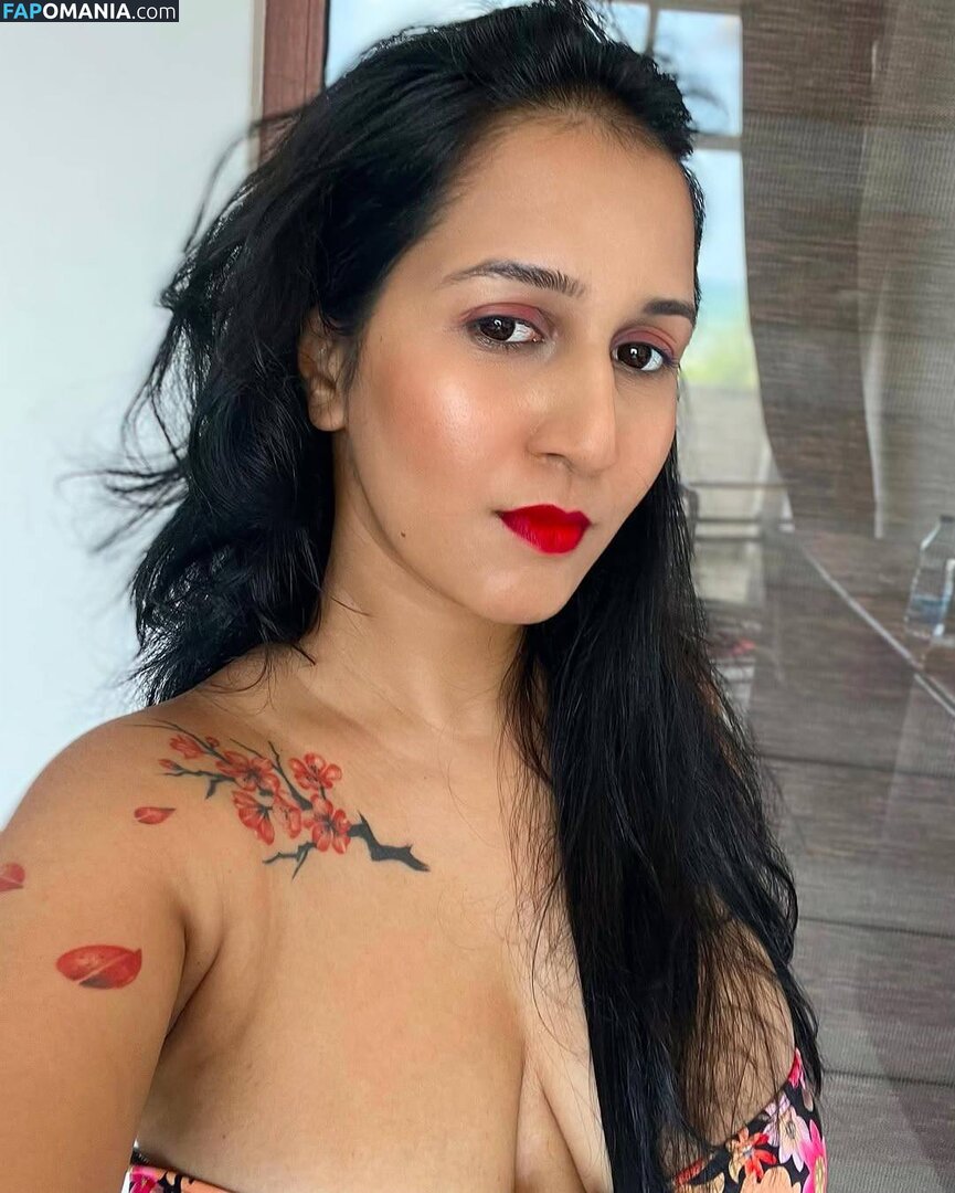 Sewwandi Pathirana / Zewwandi / _zewwandi_ Çıplak OnlyFans  Sızdırılmış Fotoğraf #1