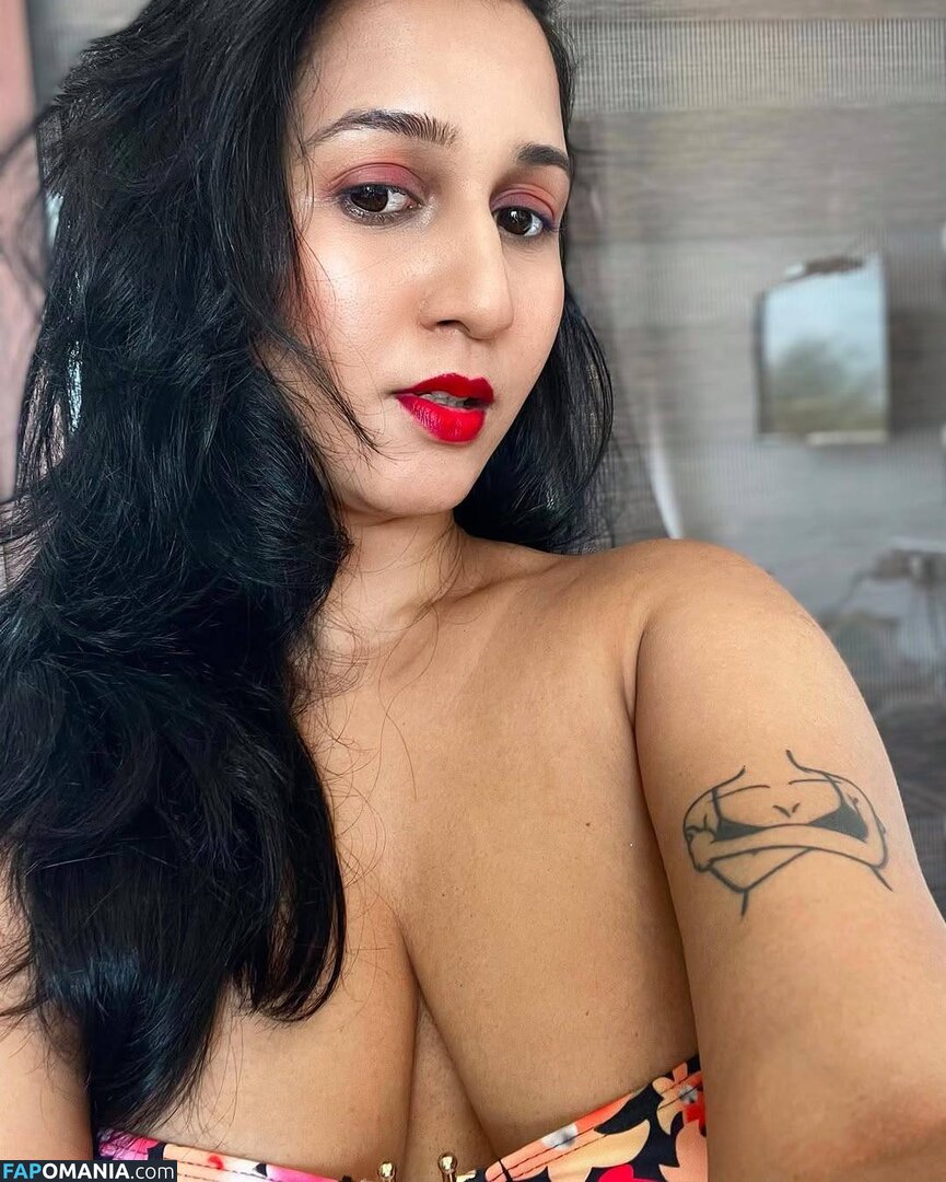 Sewwandi Pathirana / Zewwandi / _zewwandi_ Çıplak OnlyFans  Sızdırılmış Fotoğraf #4
