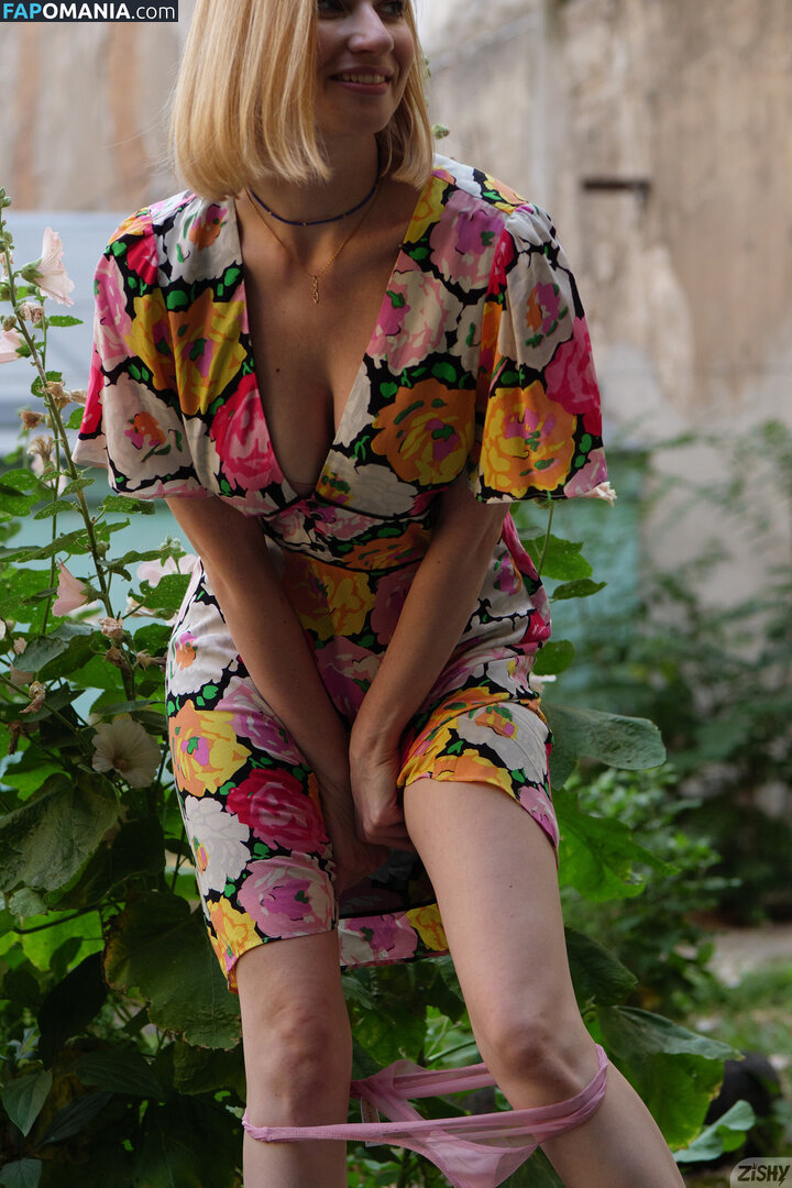 Zishy / zishylives Çıplak OnlyFans  Sızdırılmış Fotoğraf #681