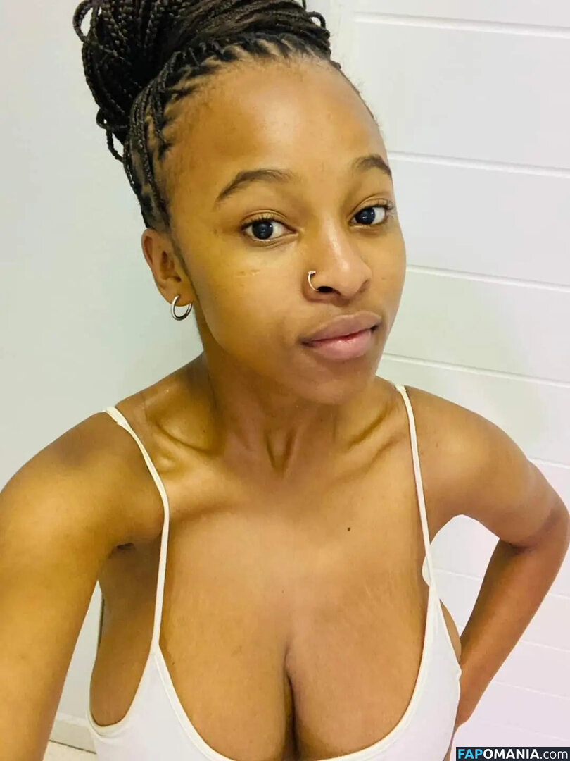 Zizipho Ondiswa / majokwenizizipho / zizipho_majokweni Çıplak OnlyFans  Sızdırılmış Fotoğraf #11
