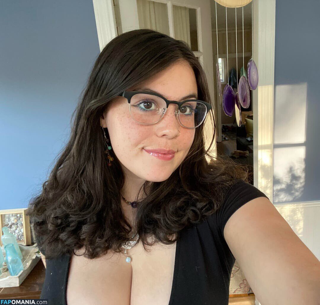 Zobug / snaiIgirl / zobug_ Çıplak OnlyFans  Sızdırılmış Fotoğraf #6