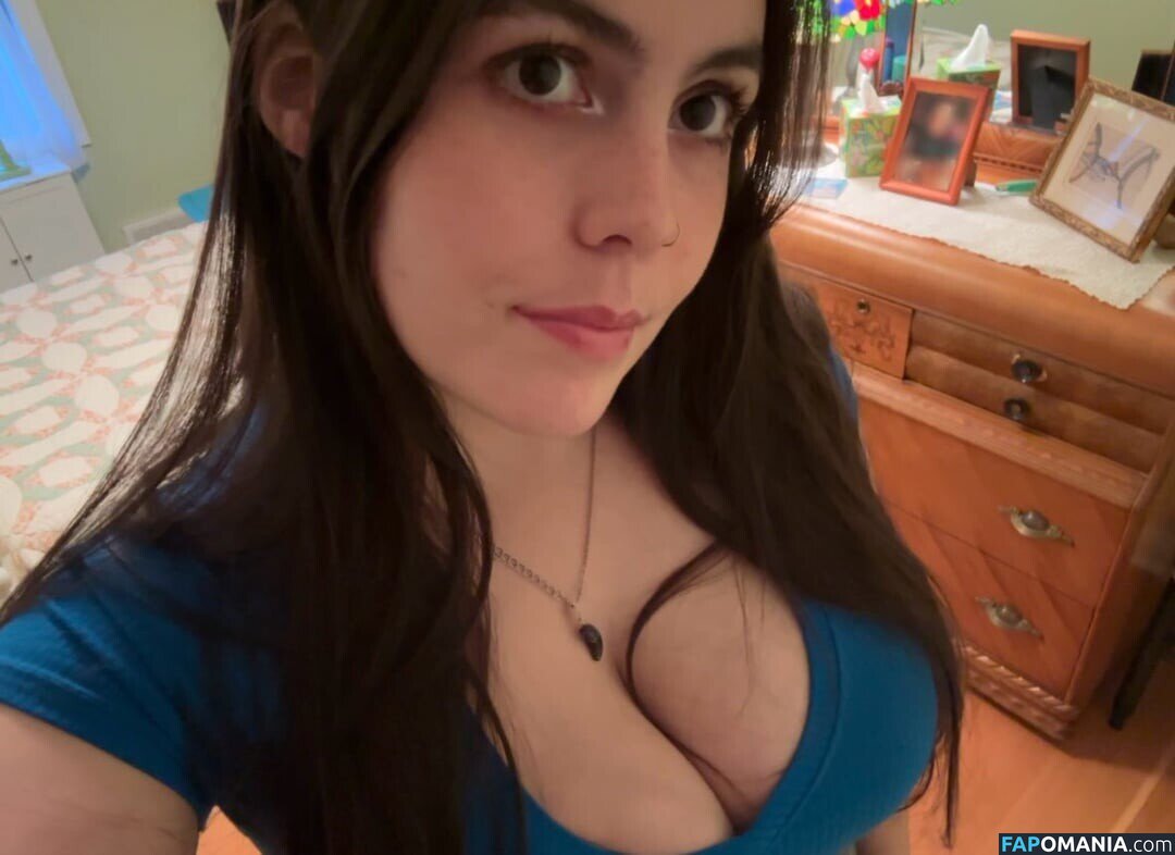 Zobug / snaiIgirl / zobug_ Çıplak OnlyFans  Sızdırılmış Fotoğraf #10