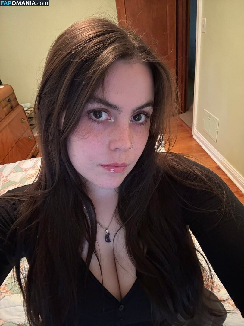 Zobug / snaiIgirl / zobug_ Çıplak OnlyFans  Sızdırılmış Fotoğraf #12