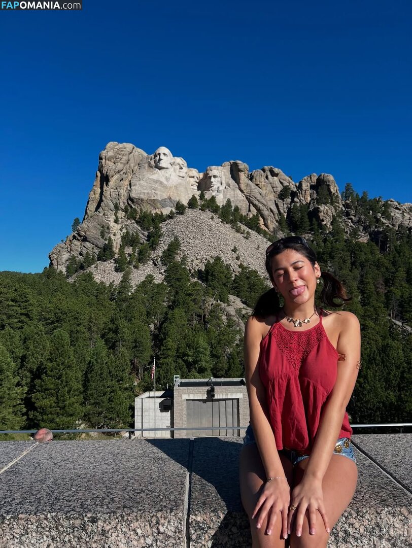 Zoe Grace Rodriguez / zoegracerodriguez Çıplak OnlyFans  Sızdırılmış Fotoğraf #2